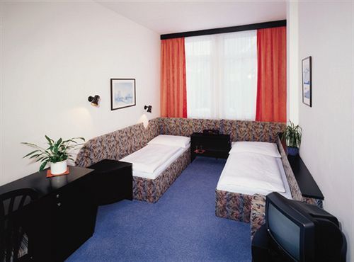 Hotel U Tri Lvu Ceske Budejovice Buitenkant foto